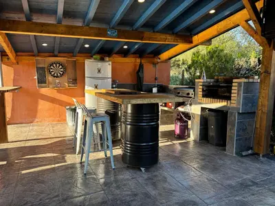 Cuisine ou kitchenette dans l'établissement Villa Landaise, 10 minutes des plages
