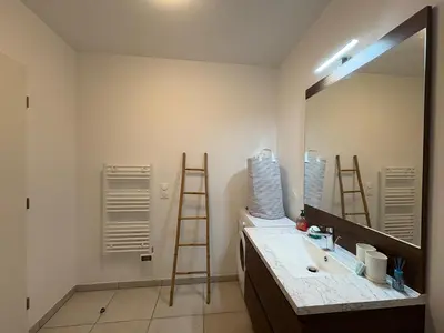 Salle de bains dans l'établissement Appartement Côté Dune à 600m de l'Océan