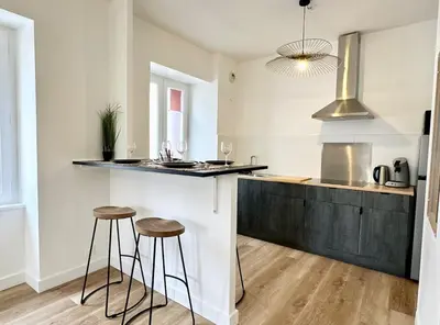 Cuisine ou kitchenette dans l'établissement L'Indus - Lumineux & Central