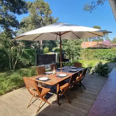 CAPBRETON. Villa ALAMEAT avec 3 chambres .Climatisation. Wifi gratuit.