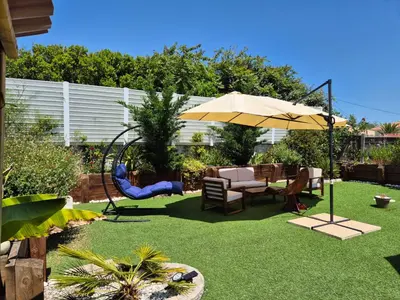 Jardin de l'établissement Villa Marguy - 100 m de l'Océan