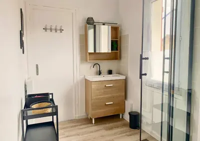 Salle de bains dans l'établissement PASTEUR 2 - Appartement pour 4 au centre ville d'Hossegor