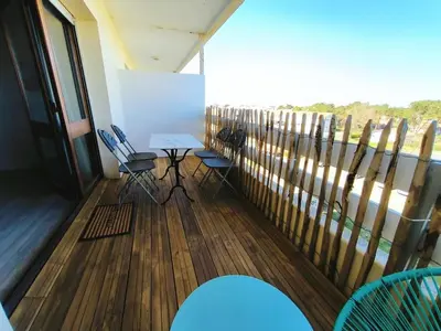 Balcon ou terrasse dans l'établissement Appartement Mimizan Plage
