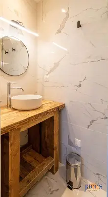 Salle de bains dans l'établissement Escapade Chez Max - Proche du port 3 CH