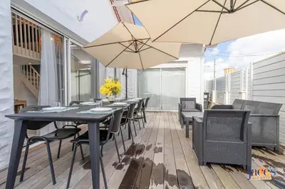 Terrasse ou espace extérieur de l'établissement Escapade Chez Max - Proche du port 3 CH