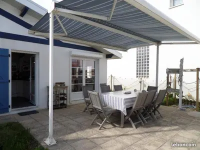 Balcon ou terrasse dans l'établissement WHITE BLUE House