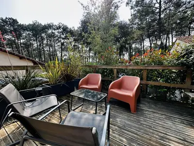 Jardin de l'établissement Uhaina, Maison proche Golf et Plage