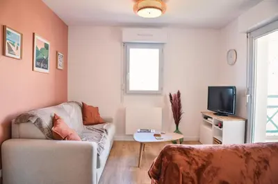 Plan de l'établissement L'Azalée, city center apartment