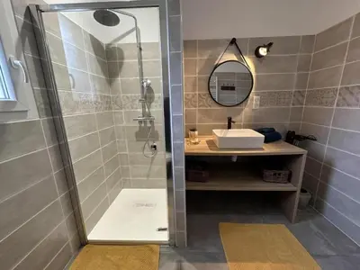 Salle de bains dans l'établissement La scierie