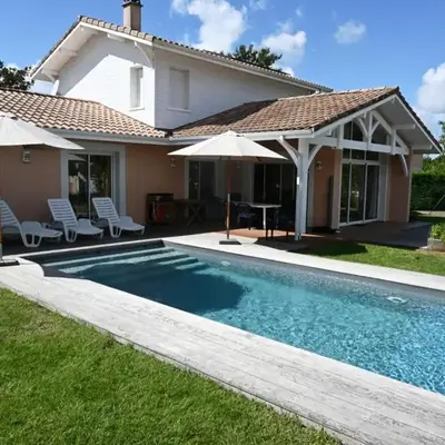 Maison 4 chambres avec piscine