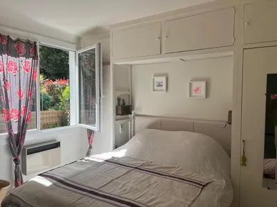 Un ou plusieurs lits dans un hébergement de l'établissement Hossegor Centre Ville T2 Rez de Chaussée Terrasse