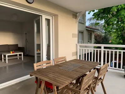 Balcon ou terrasse dans l'établissement Appartement Gujan Mestras premier étage