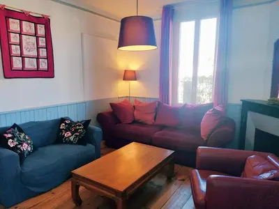Coin salon dans l'établissement Villa Lusitania
