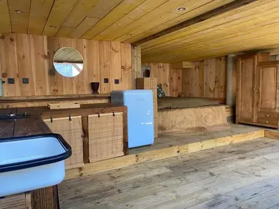 Plan de l'établissement New wooden house 300 m from beach, forest, 1 to 11 people