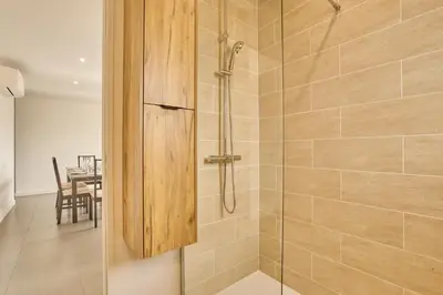 Salle de bains dans l'établissement Maëva - Proche des Plages