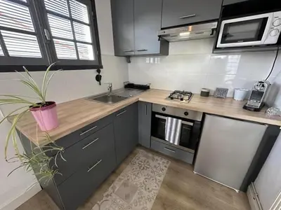 Cuisine ou kitchenette dans l'établissement Gite bergeron