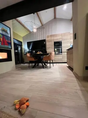 Cuisine ou kitchenette dans l'établissement Villa avec piscine 3 chambres 6 couchages