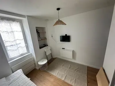 Salle de bains dans l'établissement Studio refait à neuf, lumineux - 131