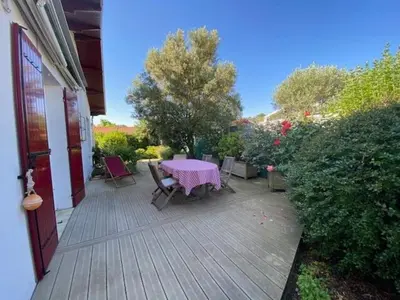 Jardin de l'établissement Maison au calme à Gujan Mestras