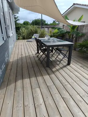Balcon ou terrasse dans l'établissement Maison proche du Bassin d'Arcachon