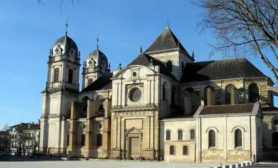 Lieu d'intérêt à proximité de la villa