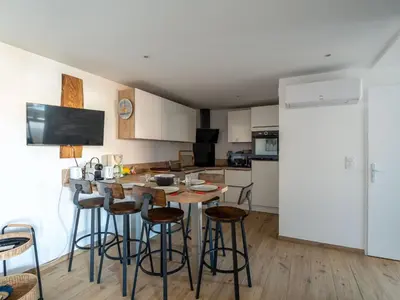 Cuisine ou kitchenette dans l'établissement Appartement T3 proche océan, Biscarrosse Plage, pour 6, parking - FR-1-319-606