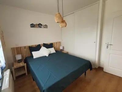Un ou plusieurs lits dans un hébergement de l'établissement villa near ocean with swimming pool