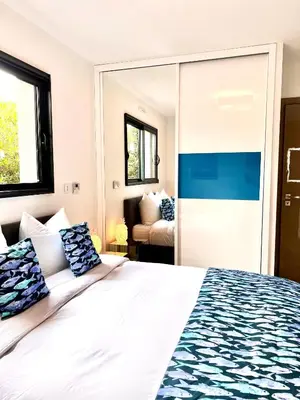 Un ou plusieurs lits dans un hébergement de l'établissement Villa Miroir d'O - Piscine chauffée
