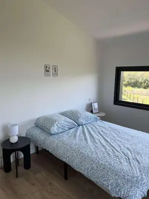 Un ou plusieurs lits dans un hébergement de l'établissement Magnifique maison architecte a 7 min de la mer