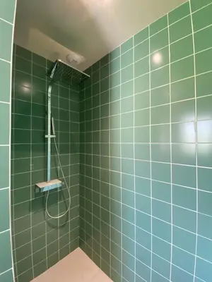 Salle de bains dans l'établissement Les Nids de Galleben - La Villa Mimizan