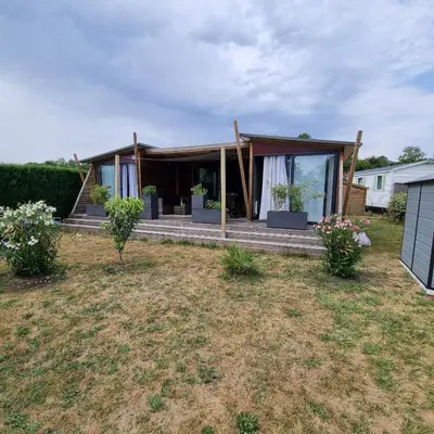 Jardin de l'établissement Magnifique Chalet
