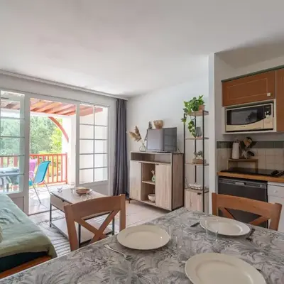 Appartement avec balcon et piscine - Golf de Biscarrosse - 4 pers - FR-1-319-616