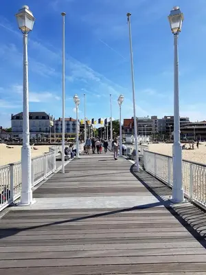 Plan de l'établissement Vaste studio 3 personnes avec balcon et parking