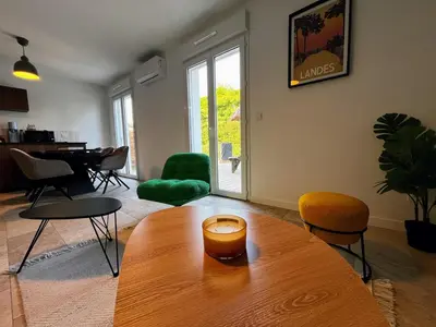 Coin salon dans l'établissement Villa Climatisée 8 Pers, 4 chambres, 3 Sdb
