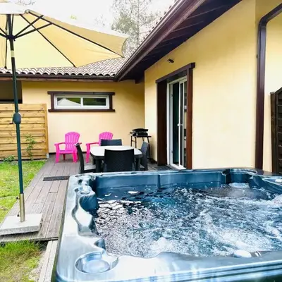 Maison avec jacuzzi
