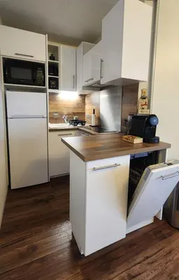 Cuisine ou kitchenette dans l'établissement Hossegor Appart T2 6 couchages Plage Sud 100m ocean