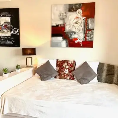 Logement hyper centre près du Port et prés salés