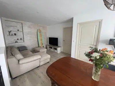 Télévision ou salle de divertissement dans l'établissement Soustons