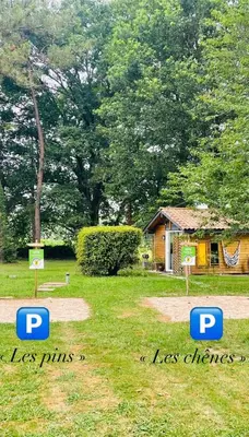 Jardin de l'établissement Gîte en Pays Basque Les Chênes Avec jacuzzi