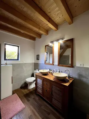 Salle de bains dans l'établissement Seignosse Family House with Big Garden