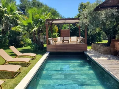 Piscine de l'établissement Villa 5 stars at the end of Golf ou située à proximité