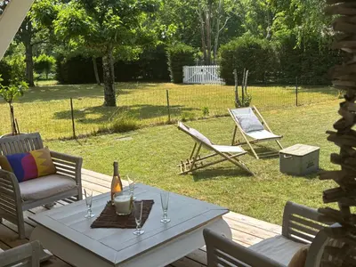 Jardin de l'établissement Agréable Maison 2 chambres 4 pers, grand jardin