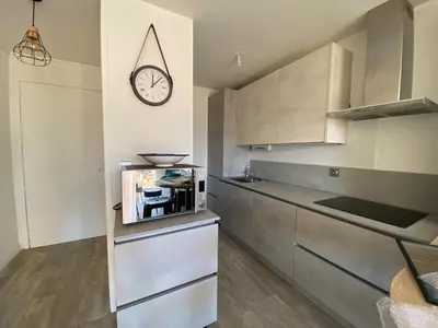 Cuisine ou kitchenette dans l'établissement Sea Breeze Gujan-Mestras