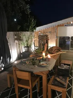 Terrasse ou espace extérieur de l'établissement Jolie Maison avec piscine chauffée Bassin d'Arcachon
