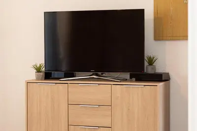 Télévision ou salle de divertissement dans l'établissement Atlantic Selection - Studio Ivato, au Port de Capbreton