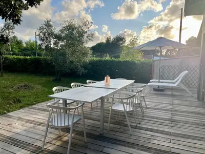 Balcon ou terrasse dans l'établissement Maison confortable 6 pers Lac Sanguinet