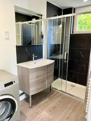 Salle de bains dans l'établissement Marwine