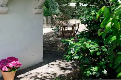 Jardin de l'établissement El Dar - A 1 km de la plage