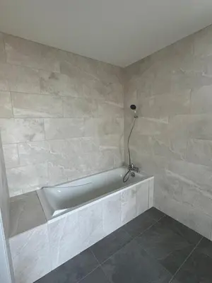 Salle de bains dans l'établissement Maison de campagne - Laglorieuse