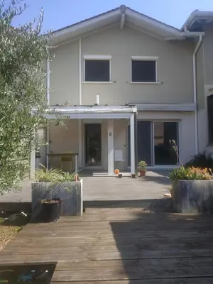 Bâtiment de le séjour chez l'habitant